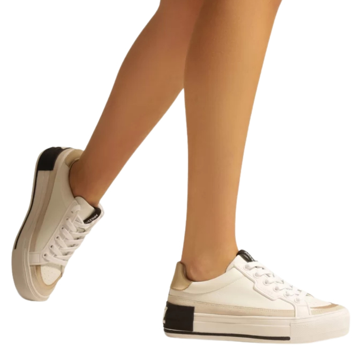 tênis Arezzo slip on