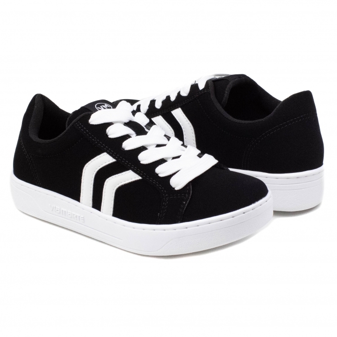 tênis preto casual