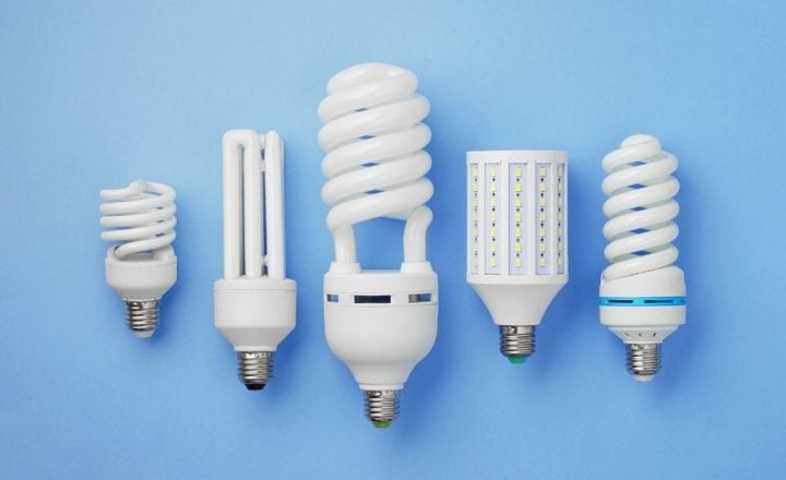qual lâmpada economiza energia