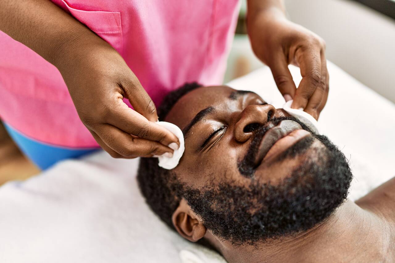 benefícios da limpeza de pele