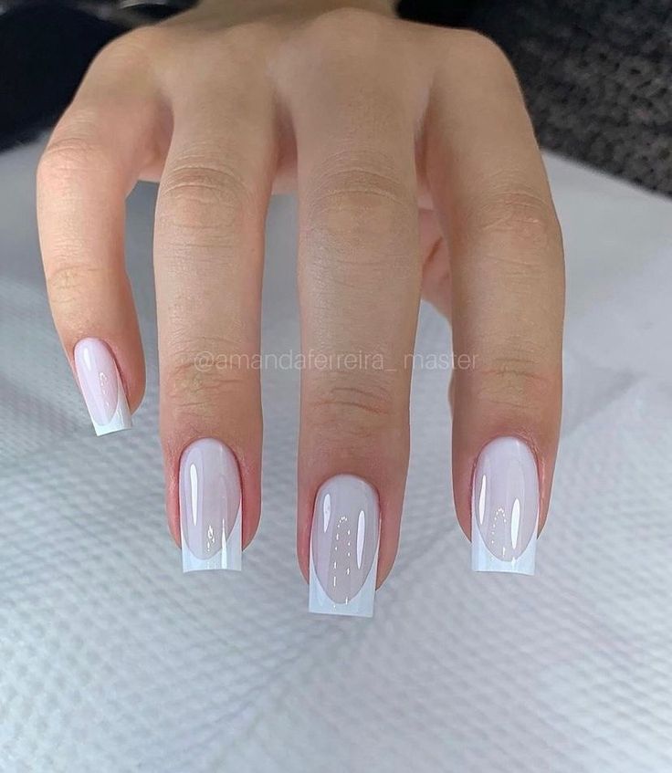unhas postiças brancas