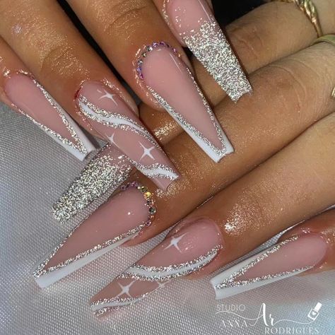 nail art glitter branco