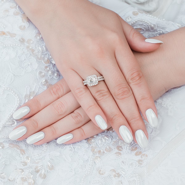 manicure de noiva