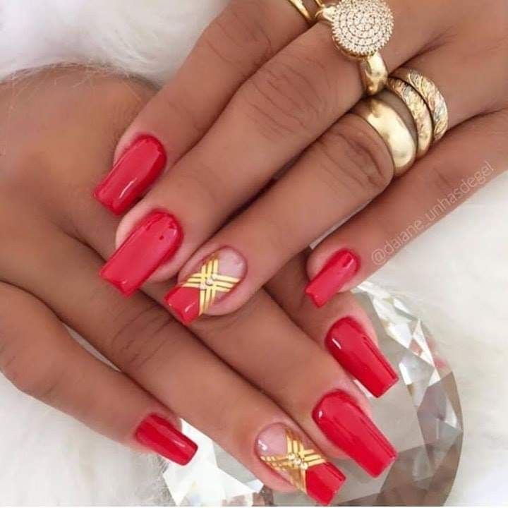 Unhas com película
