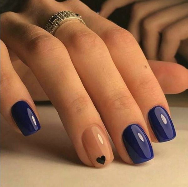 decoração de unha azul