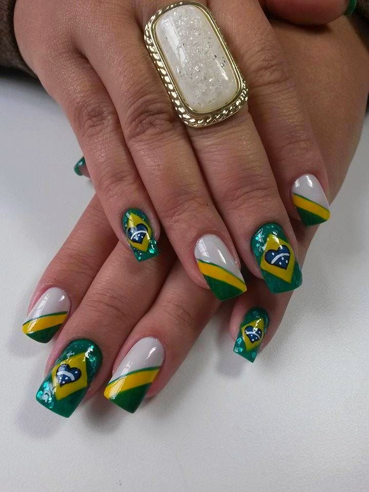 Unhas Brazilcore