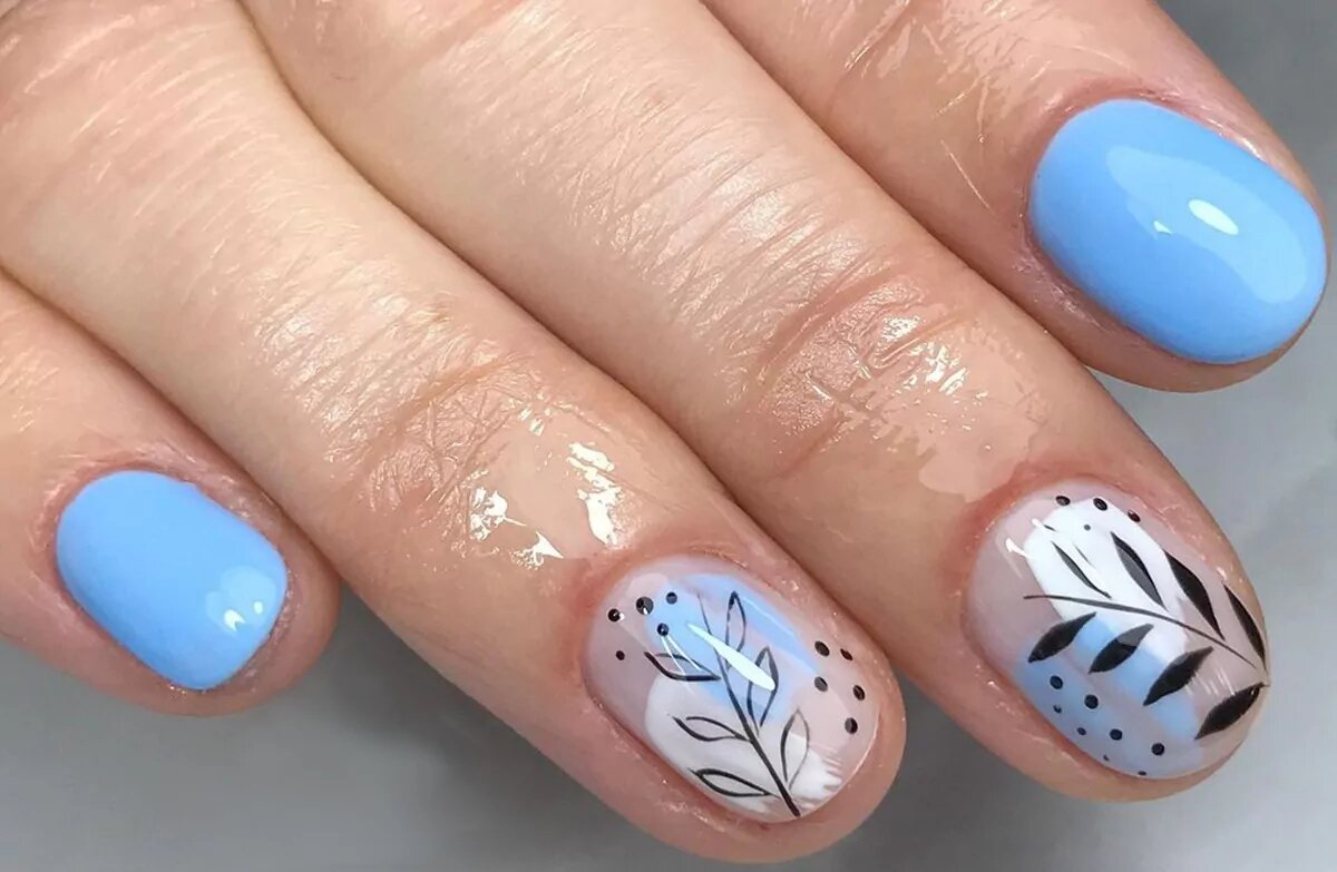 unha decorada curta com pontos