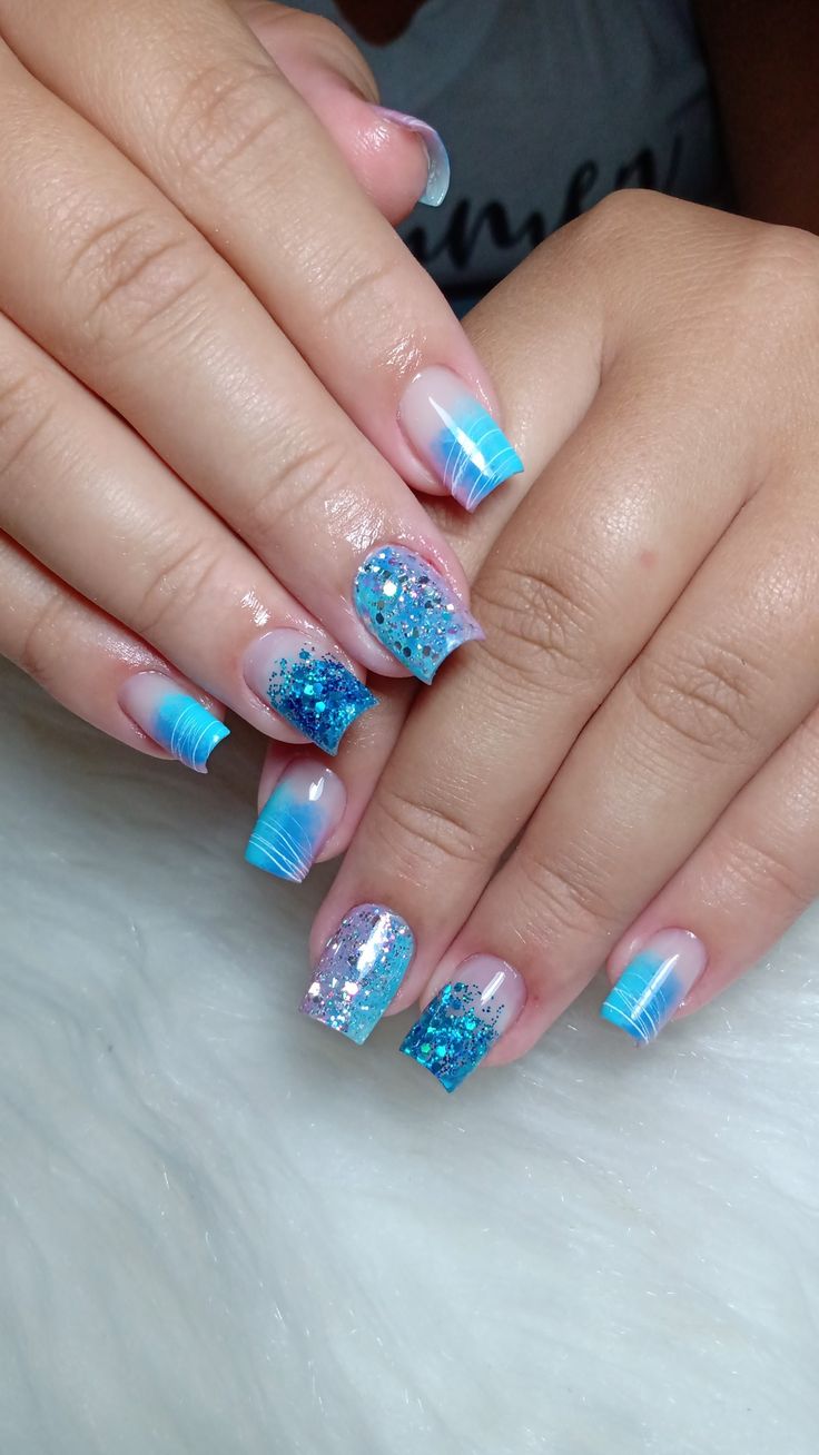 Unha em gel com glitter