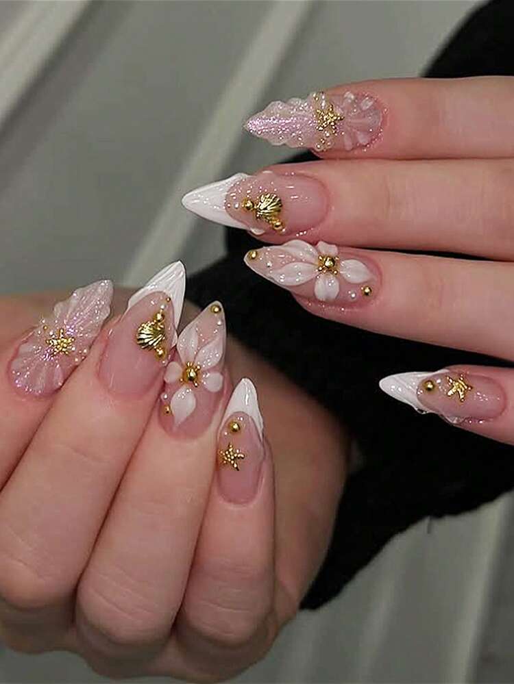 Nail art stiletto
