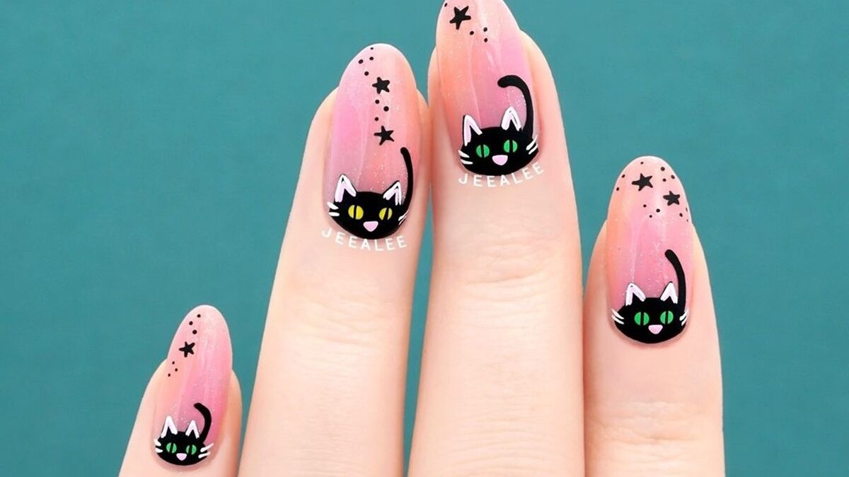 nail art gatinho