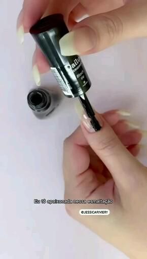 unhas pretas decoradas