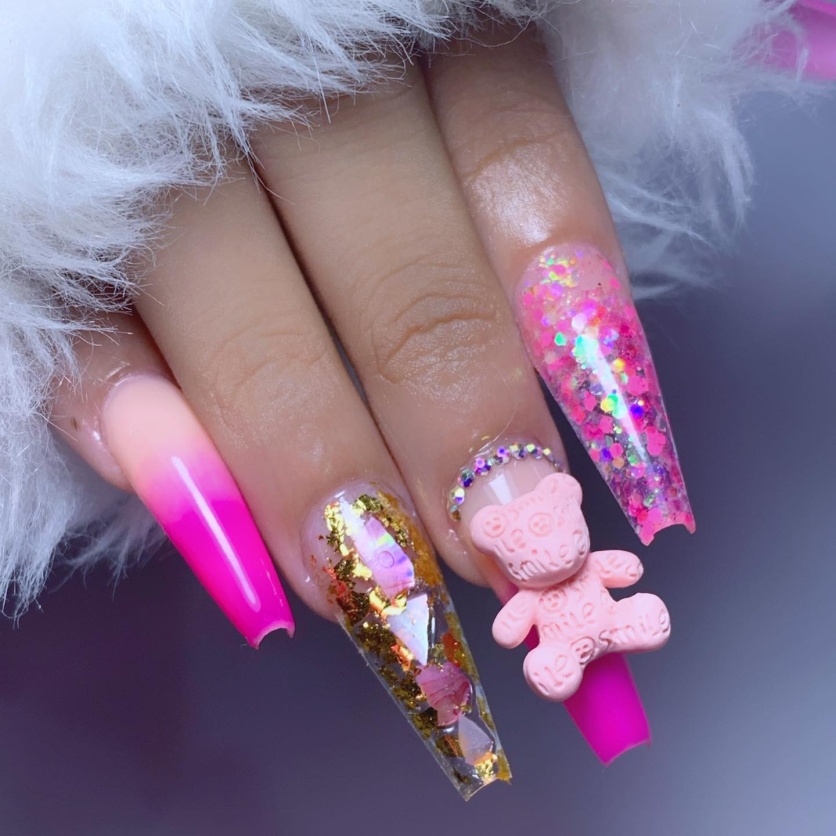 unhas de gel quadradas