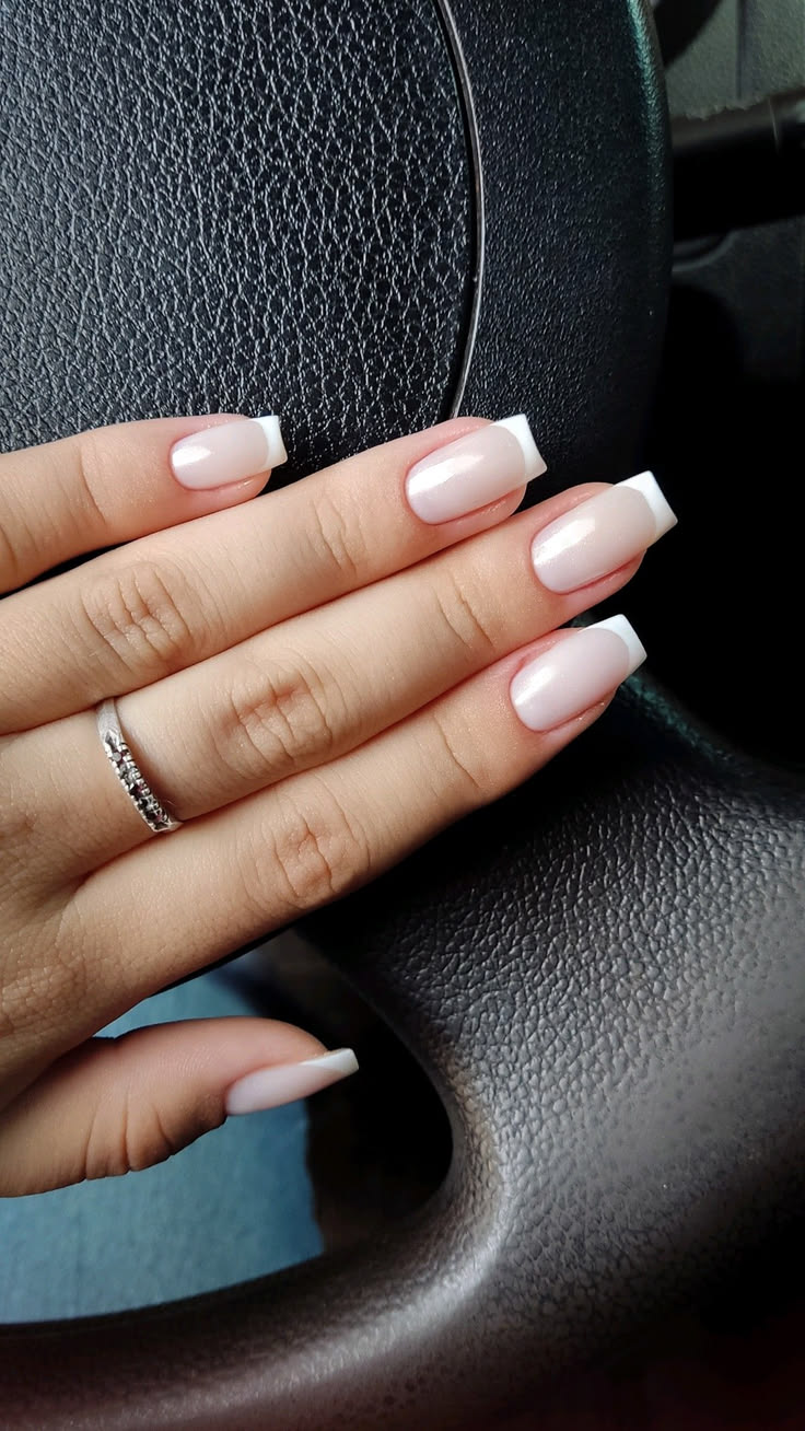 Unhas quadradas decoradas