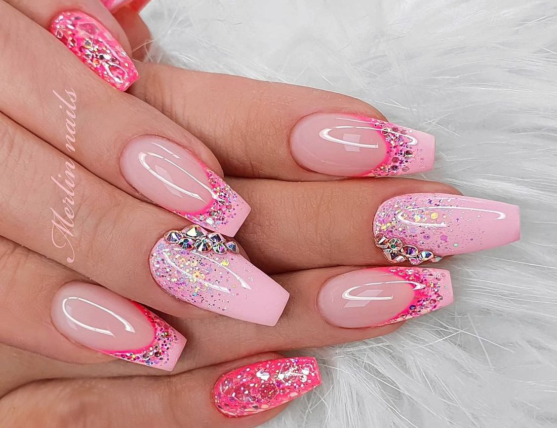 unha rosa bebe com madrepérola