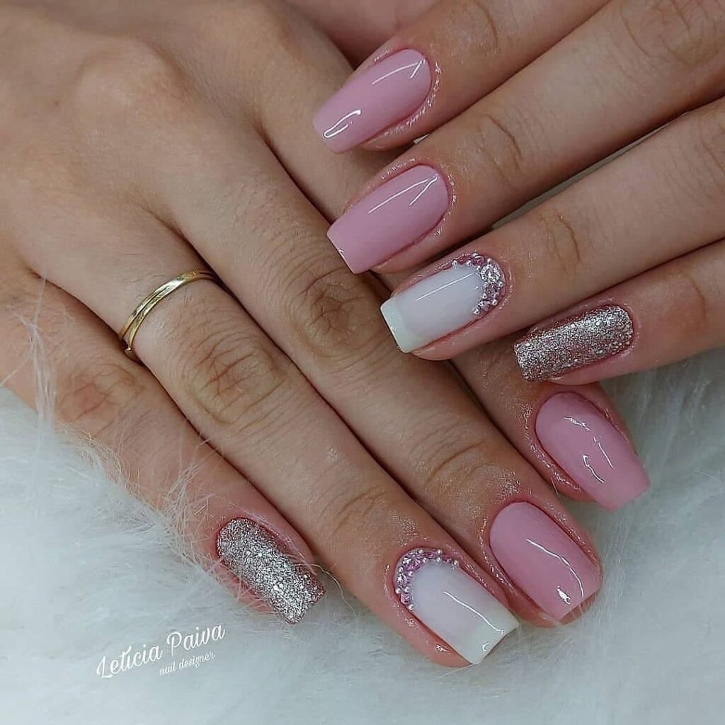 unhas quadradas decoradas adesivos