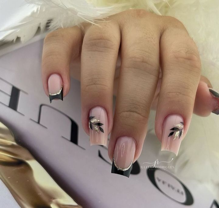 unhas quadradas decoradas cores