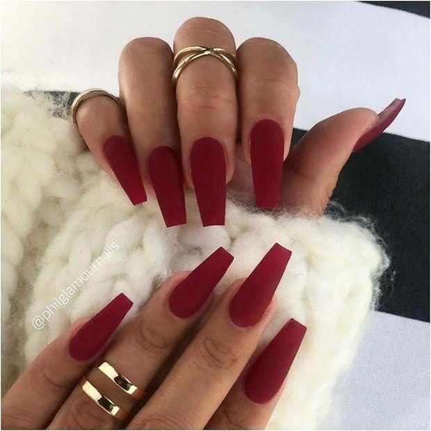 unha vermelha com glitter