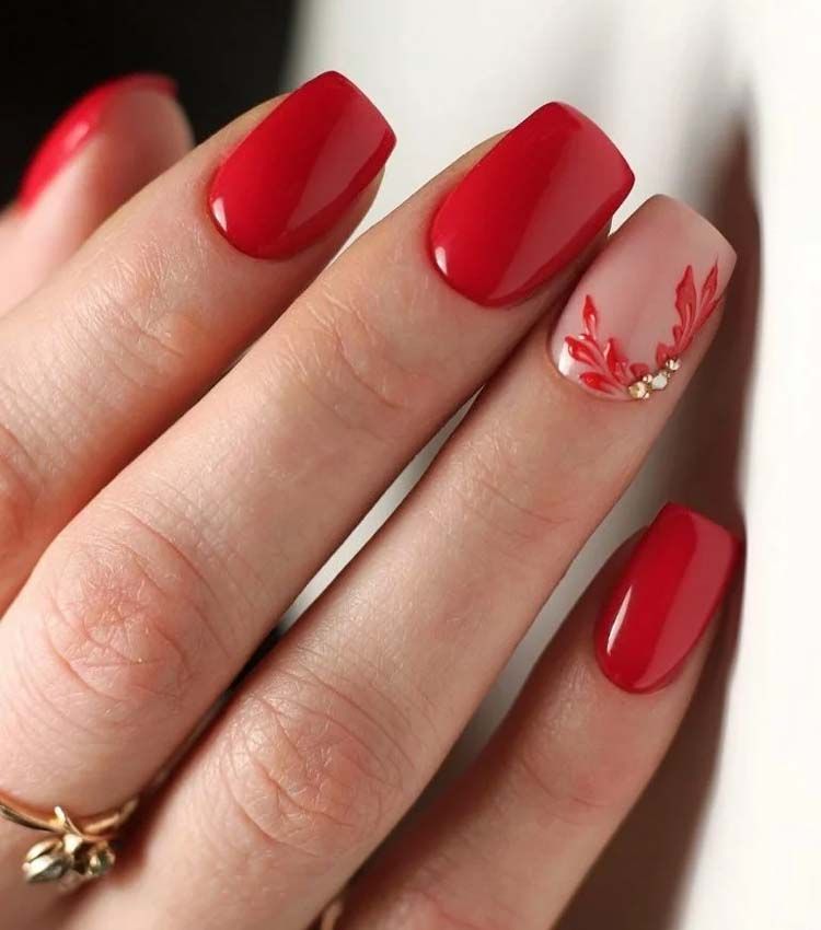 unha em gel decorada vermelha