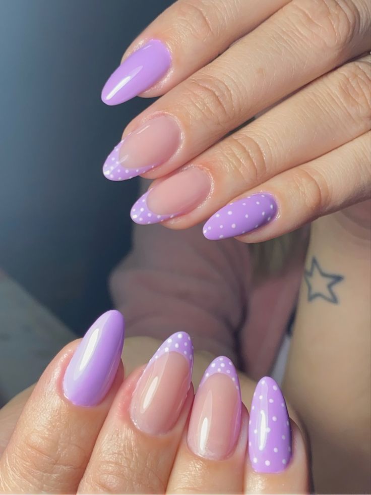 unhas decoradas brancas