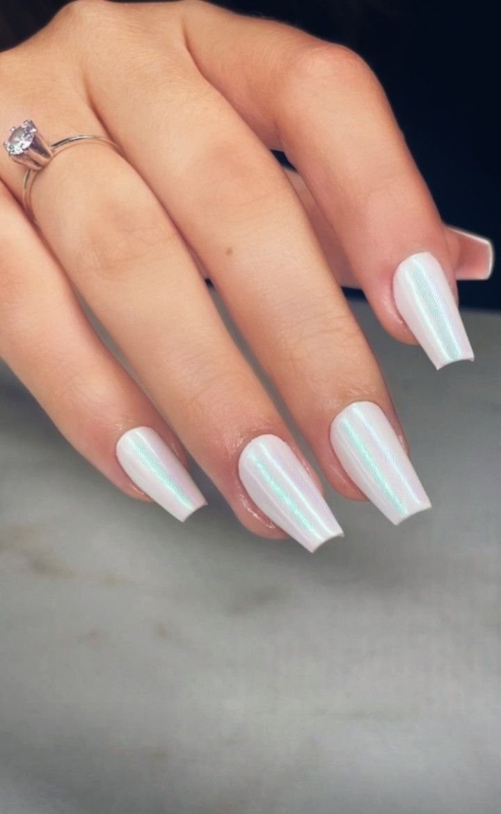 nails brancas