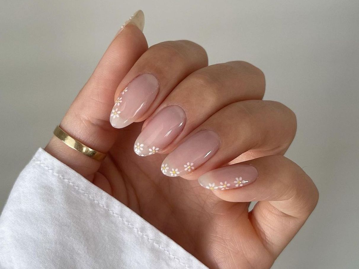unhas nude para trabalho