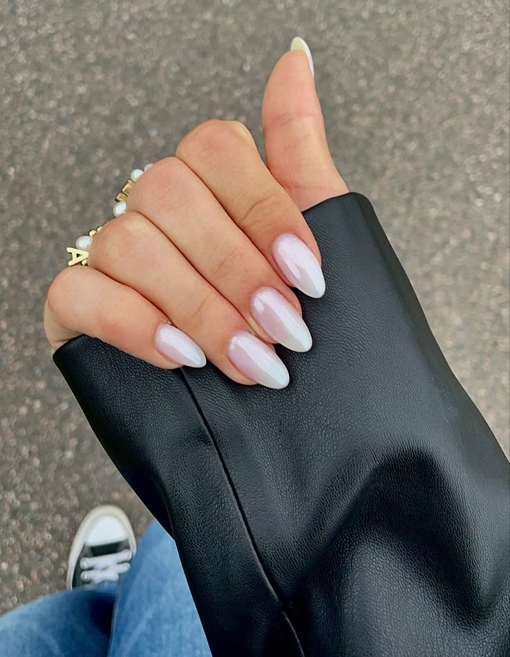 Milky Nails, Valentine Nails, Casual Nails, Colorful Nails, Pearl Nails, Nail Swag, White Nail, Neutral Nails, Nature Tattoos