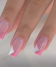 unhas curtas com desenhos