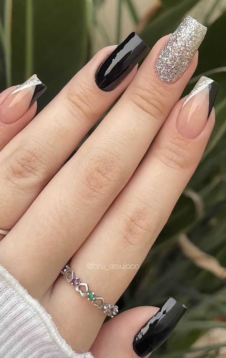 unhas de gel quadrada francesinha
