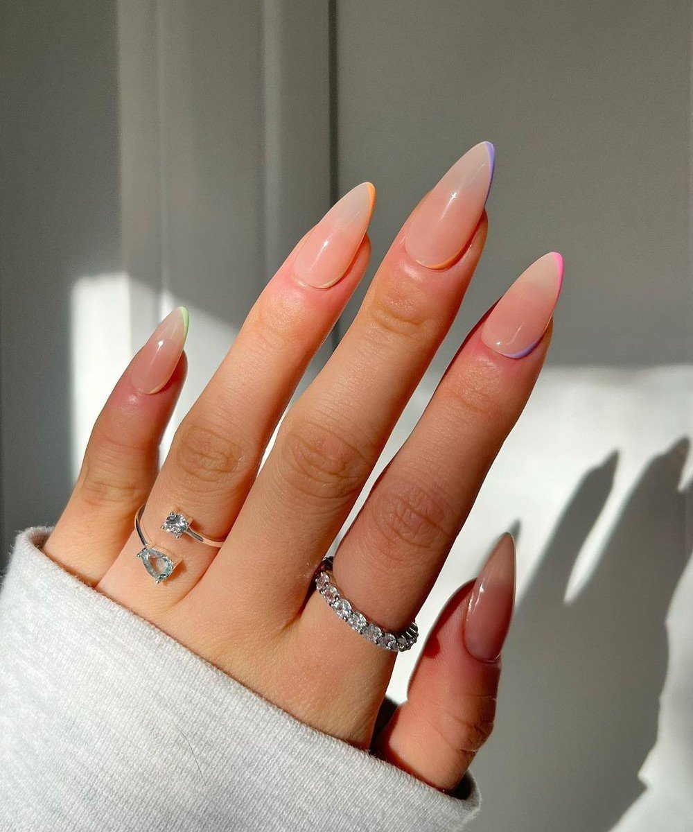 unhas decoradas discretas