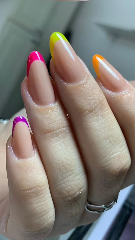 unhas francesas