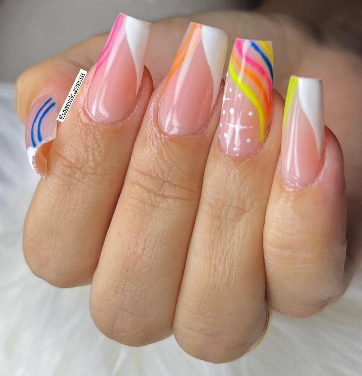 unha neon pastel