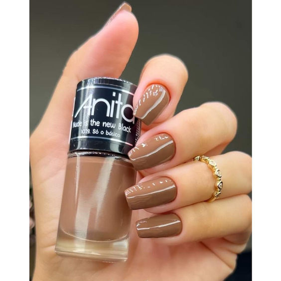unhas cor de pele