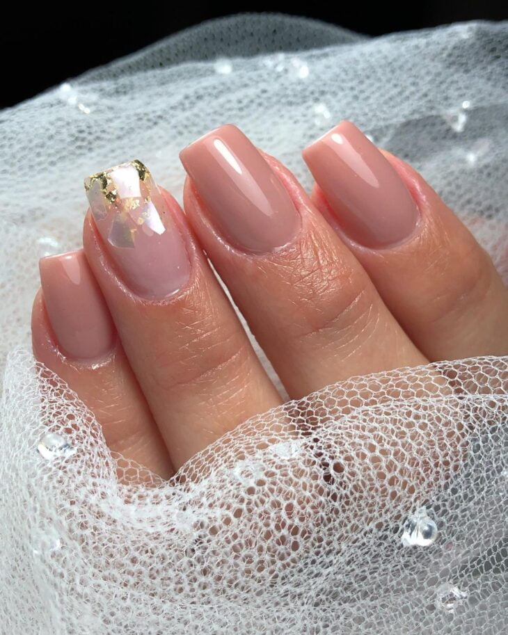 esmalte nude bege