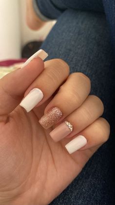 Esmalte dourado