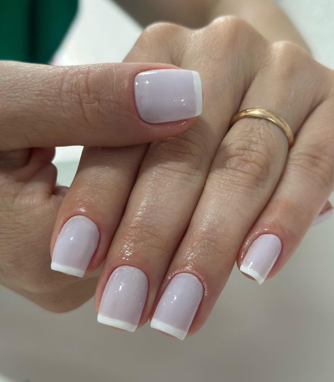 Unhas quadradas francesinha sorriso