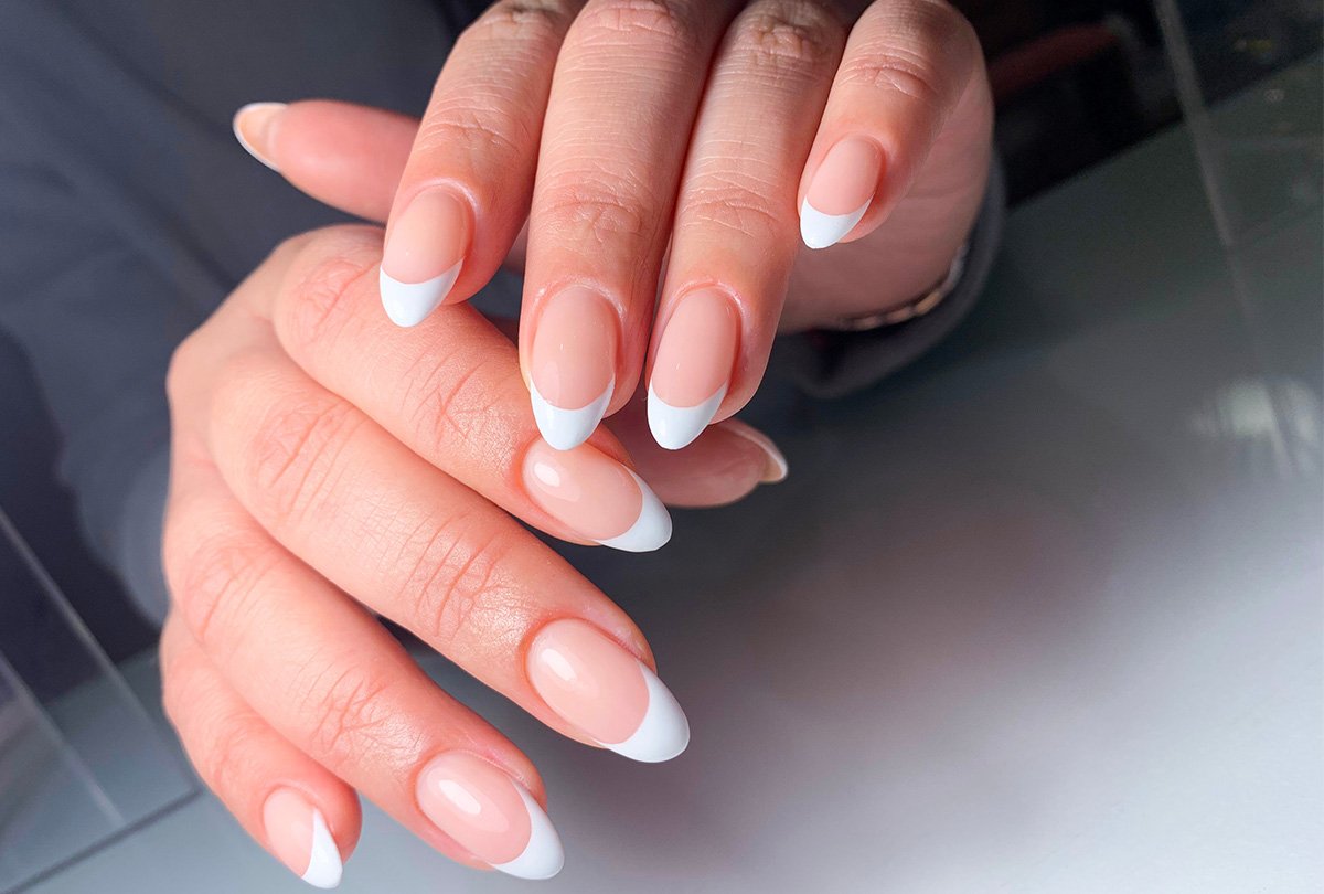 Tendências de unhas quadradas 2026