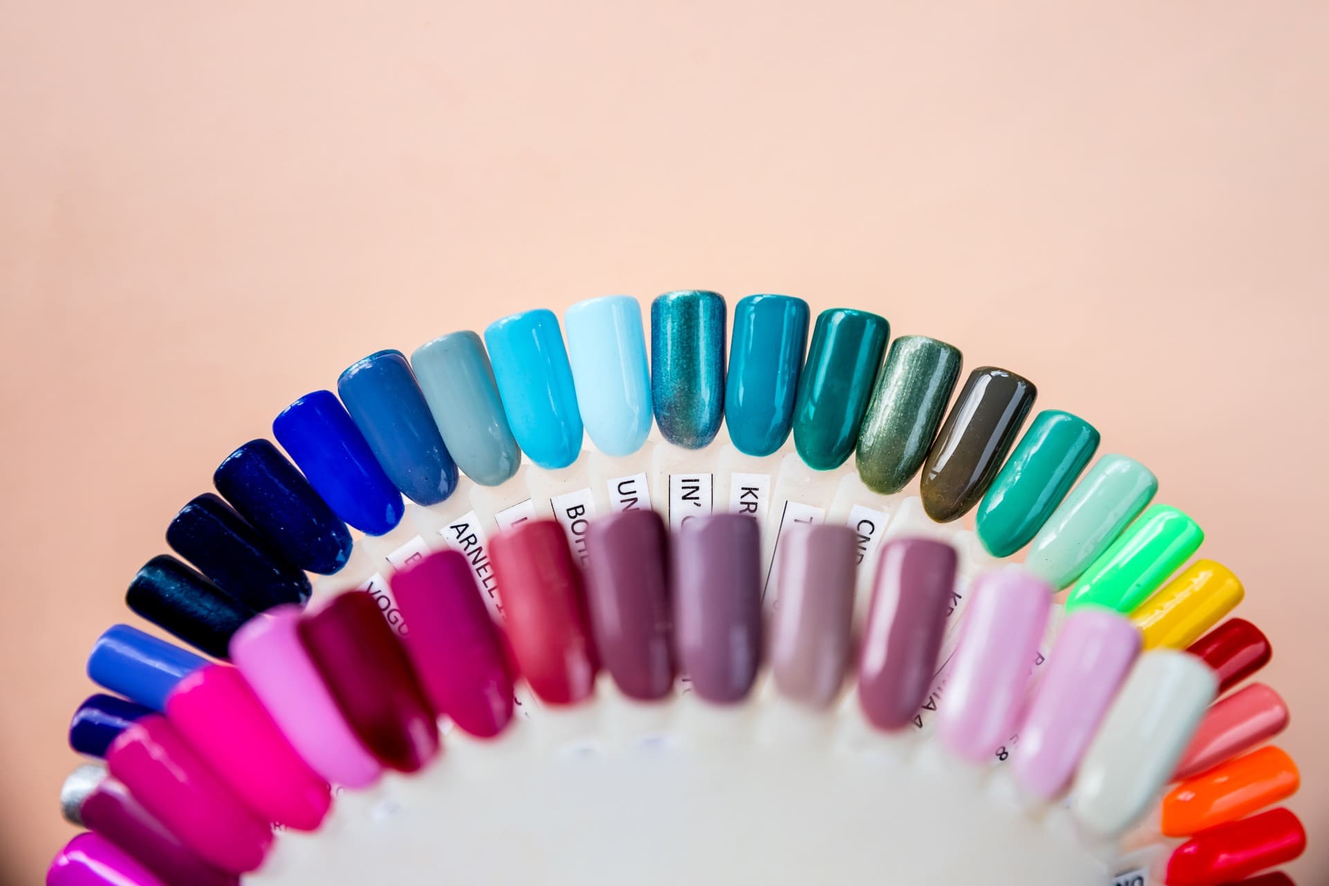 unhas minimalistas inverno