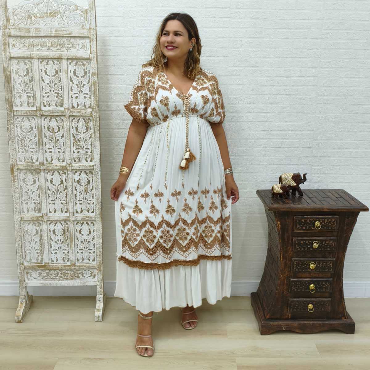 vestido indiano bordado