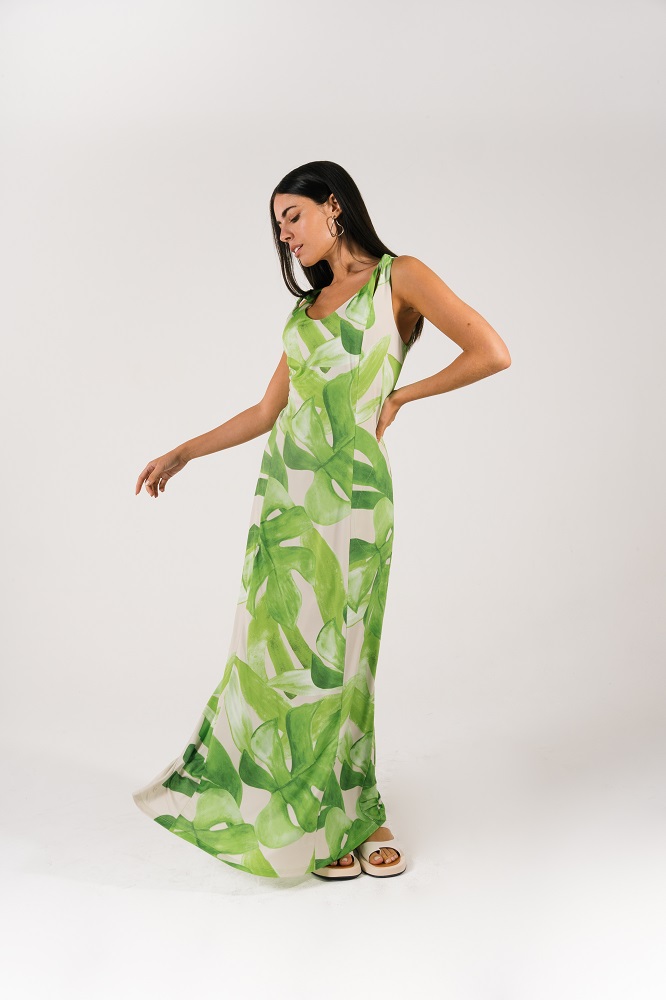vestido longo estampado com manga