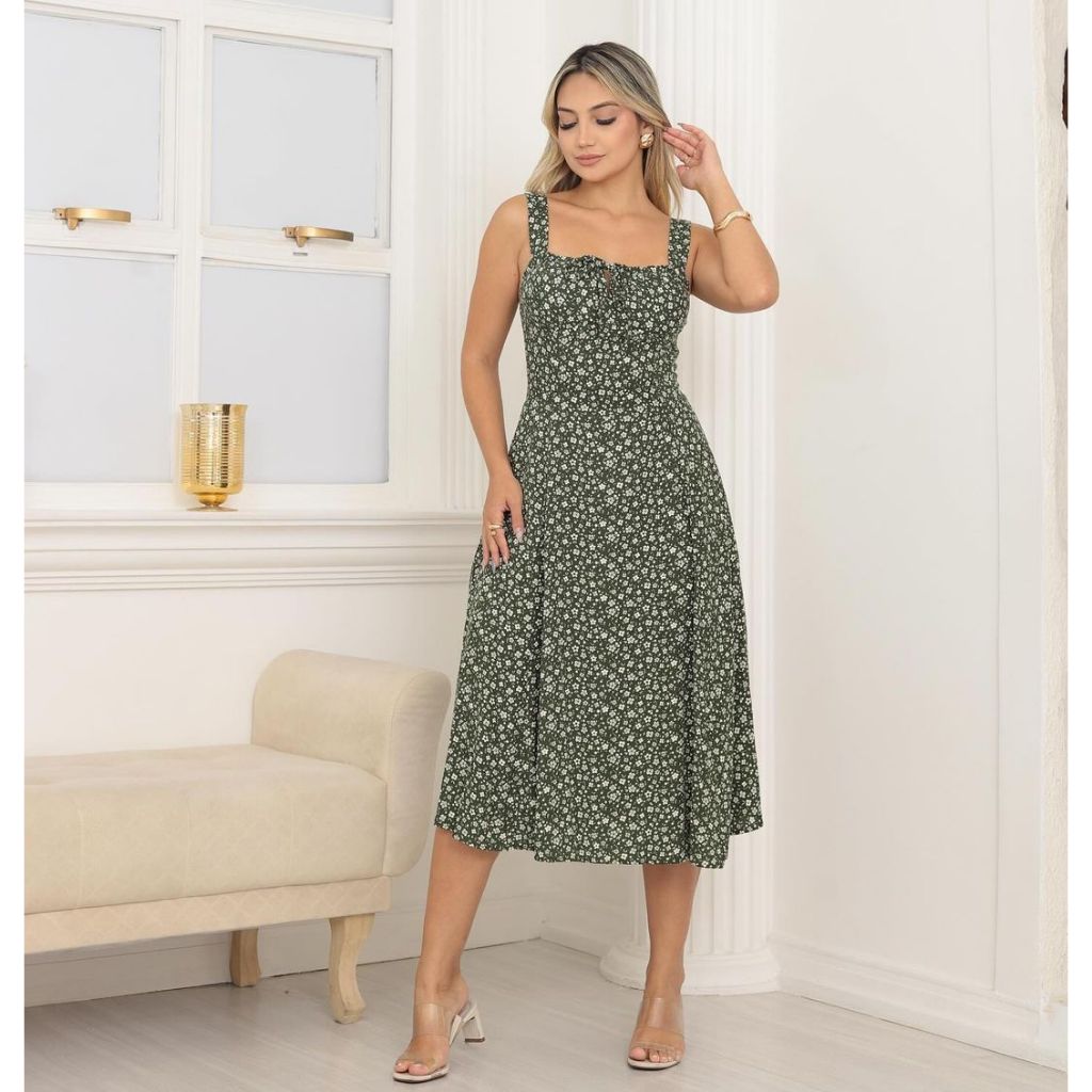 vestido midi floral com amarração