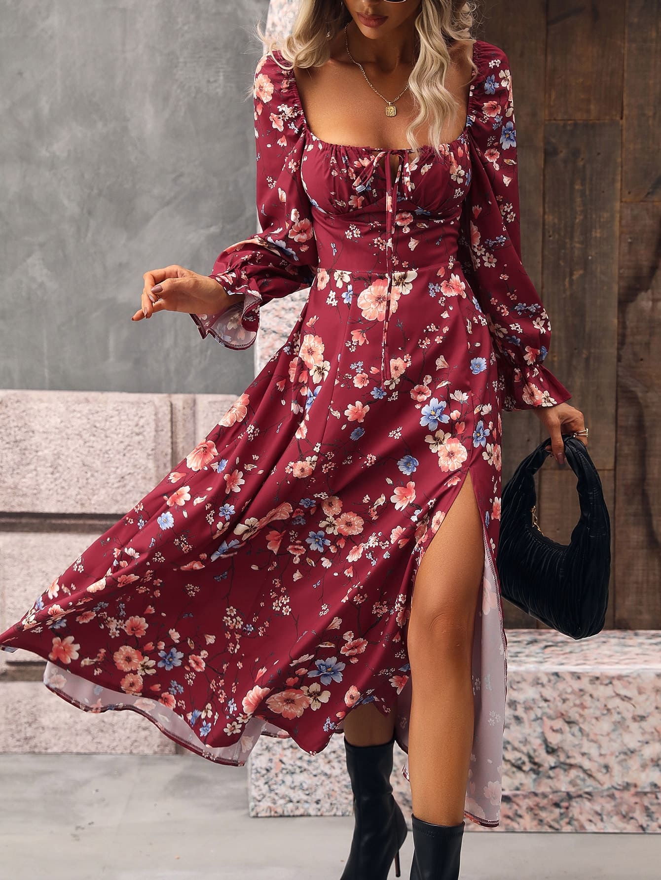vestido midi floral sem mangas