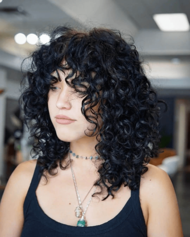 wolf cut curto crespo