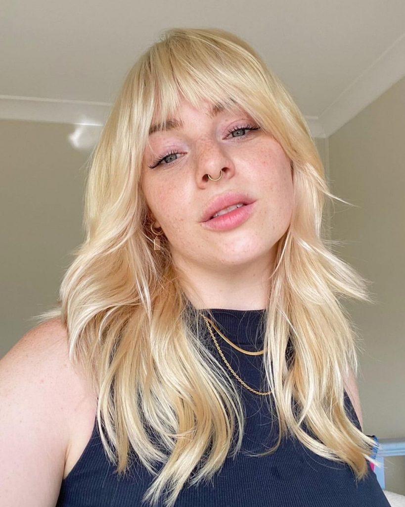 wolf cut cabelo liso sem volume